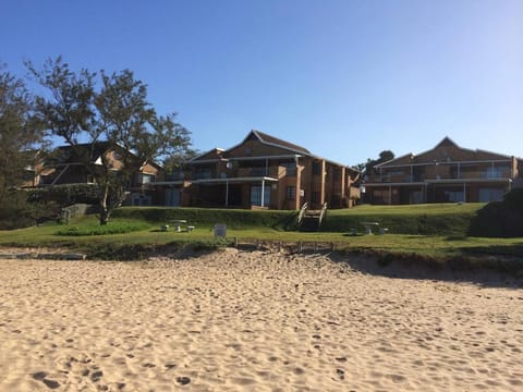 Facade/entrance, Garden, Balcony/Terrace, Beach