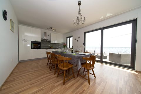 Apartments L&L Apartment in Split-Dalmatia County