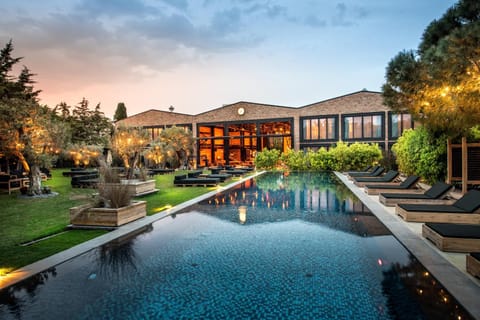 Facade/entrance, Swimming pool, Sunset