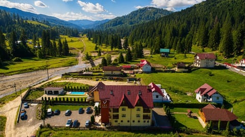 Property building, Nearby landmark