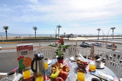 View (from property/room), Balcony/Terrace, Sea view