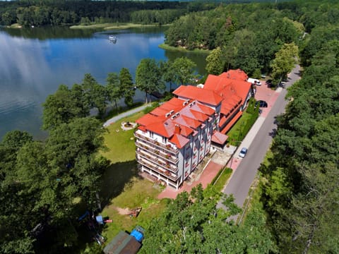 Property building, Bird's eye view, Lake view
