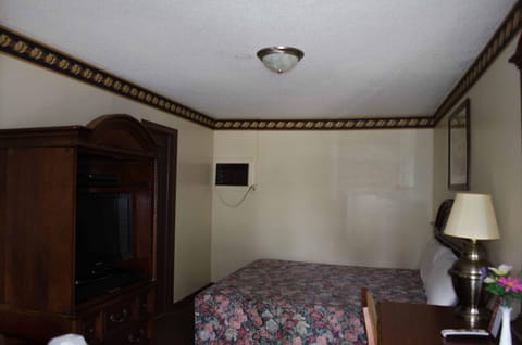 Delta Motel Motel in Bay City