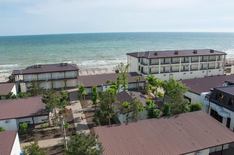 Facade/entrance, Bird's eye view, Beach