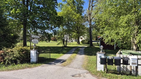 Property building, Garden