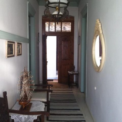 Decorative detail, Sea view