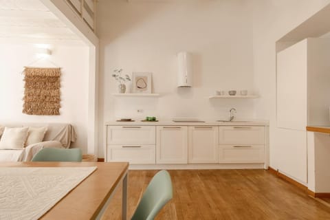 Kitchen or kitchenette, Living room, Dining area