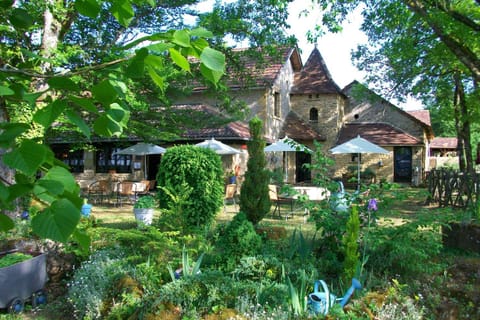 Property building, Natural landscape, Garden, Garden view