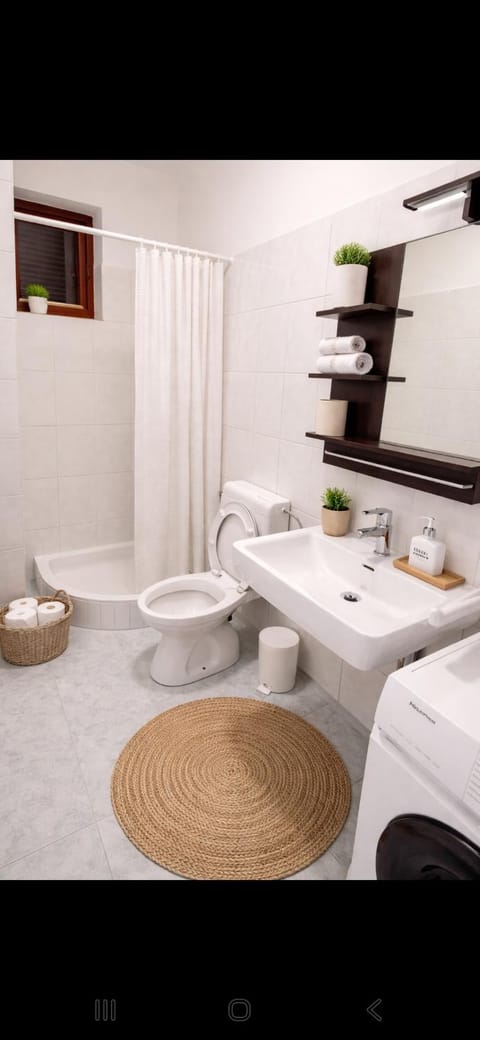 Apartment Mate Apartment in Zadar County