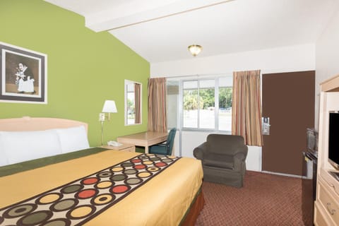 Knights Inn Statesboro Hotel in Statesboro