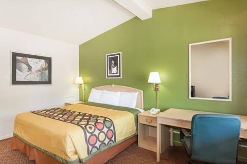 Knights Inn Statesboro Hotel in Statesboro