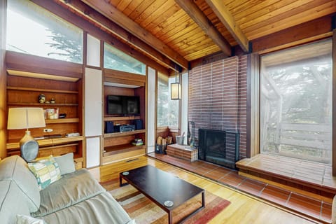 Elk Mid-Century - Guest House House in Elk