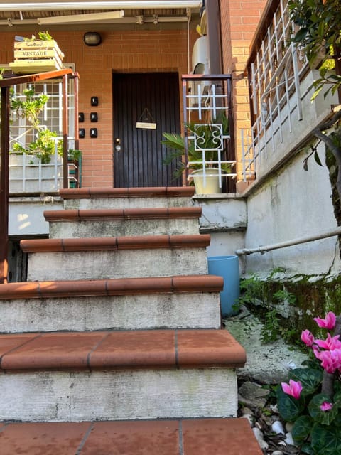 Nuova Fiera Apart. Bed and Breakfast in Rome