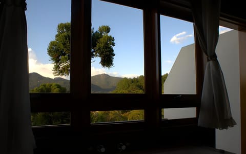 Day, Natural landscape, Hot Tub, Balcony/Terrace, Mountain view