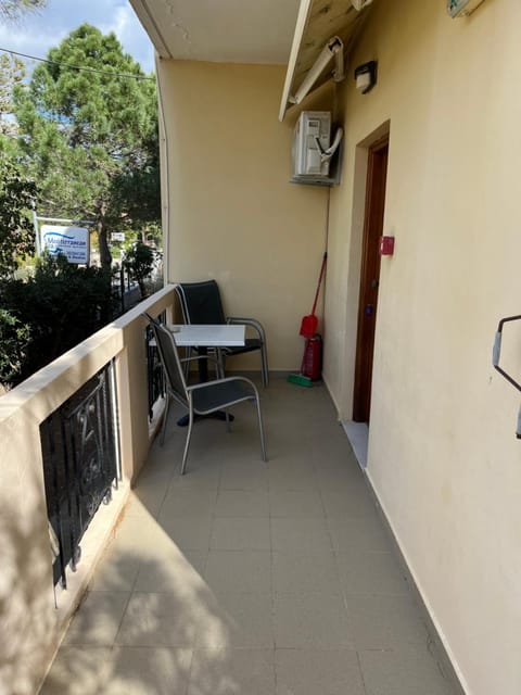 Mediterranean Sea Down Floor Apartment in Palaiochora