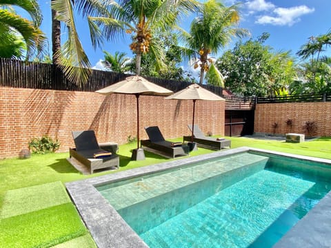 Villa JULIA | heart of Seminyak | 350m Beach Villa in Kuta