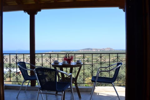 Bird's eye view, Balcony/Terrace, Sea view, Street view