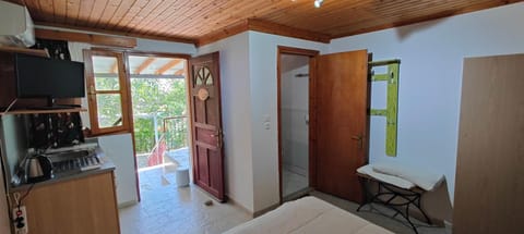 TV and multimedia, Kitchen or kitchenette