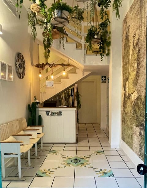 Lobby or reception, Internal: Not applicable to any particular room