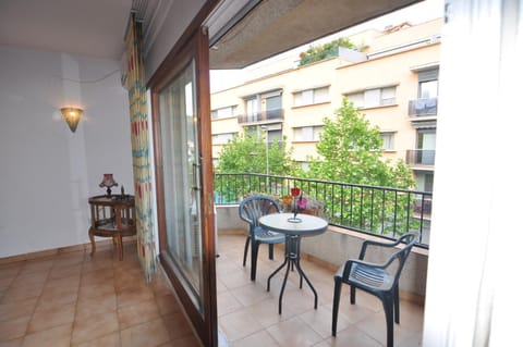 View (from property/room), Balcony/Terrace