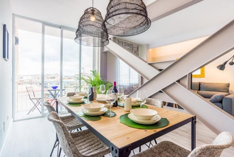 Living room, Dining area