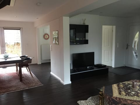 Hus Wattkieker 7b House in Husum