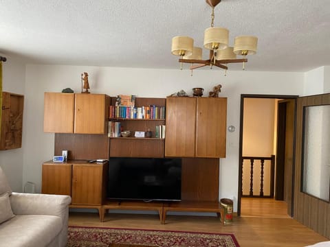 Chesa Crasta 6 Apartment in Samedan