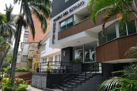 Property building, Day