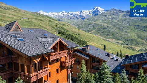 Property building, Nearby landmark, Spring, Day, Natural landscape, Mountain view