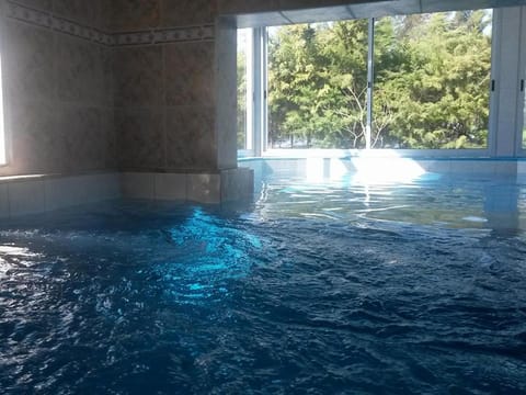 Swimming pool, Swimming pool