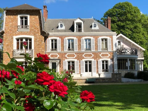 Property building, Garden view