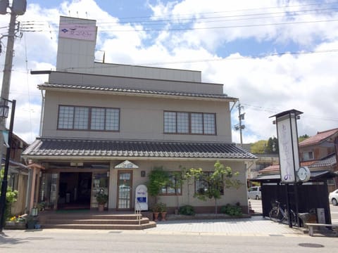 Facade/entrance, On site