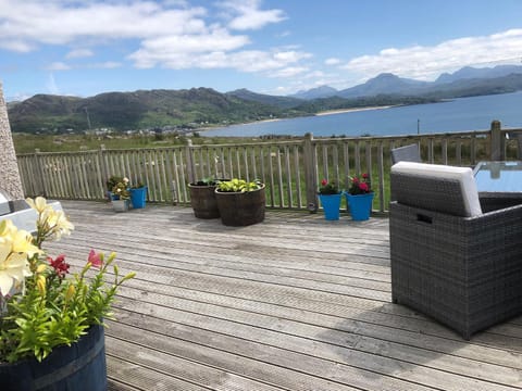Balcony/Terrace, Mountain view