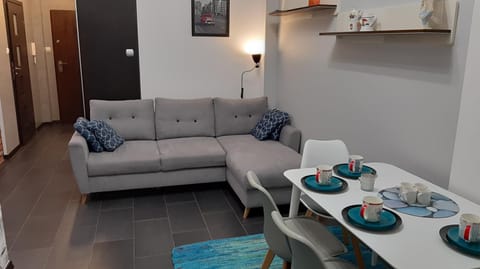 Communal lounge/ TV room, Dining area