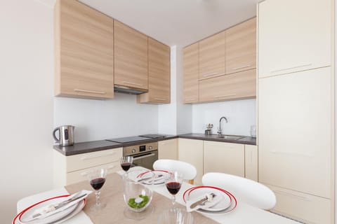 Raval Apartments - Soft Beige Apartment in West Pomeranian Voivodeship, Poland