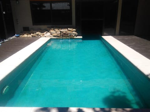 Swimming pool, Swimming pool