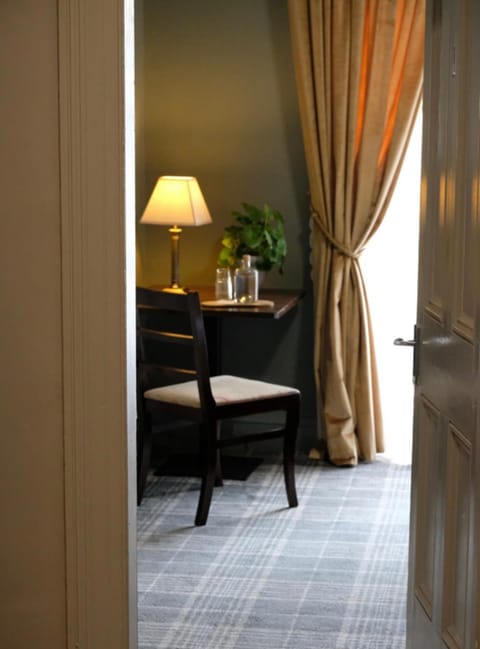 Topper's Rooms Guest Accommodation Bed and Breakfast in Leitrim, Co. Leitrim, Ireland