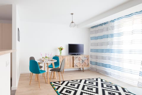 Raval Apartments - Light Blue Apartment in West Pomeranian Voivodeship, Poland