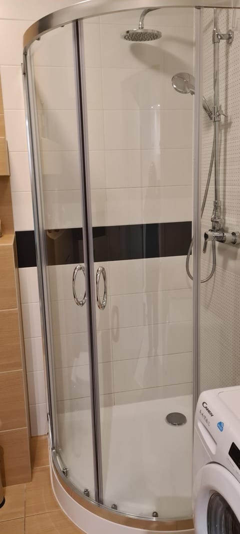 Grey & White Pogodne Apartment in West Pomeranian Voivodeship, Poland