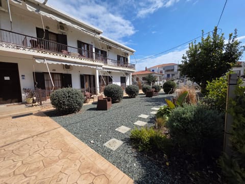 Hotel Apolafsi Apartment hotel in Magnesia Prefecture, Greece