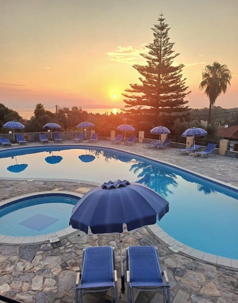 Pool view, Swimming pool, Swimming pool