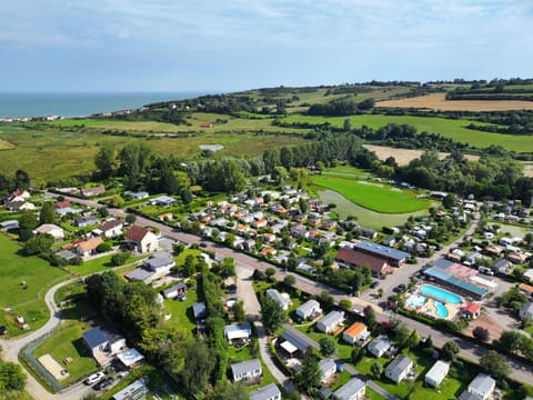 Camping Le Marqueval Campground/
RV Resort in Dieppe