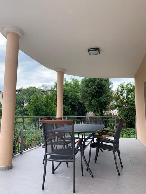 Apartman Višić 1692 Apartment in Šibenik-Knin County, Croatia