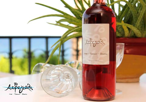 Day, Property logo or sign, Property logo or sign, Property logo or sign, Summer, Balcony/Terrace, Balcony/Terrace, Floor plan, Beach, On site, Sea view, Sea view, Certificate/Award, Certificate/Award, Certificate/Award