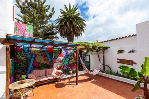 Garden, Area and facilities