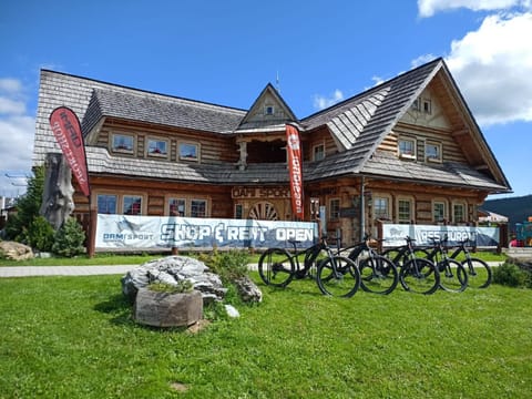 Property building, Spring, Cycling