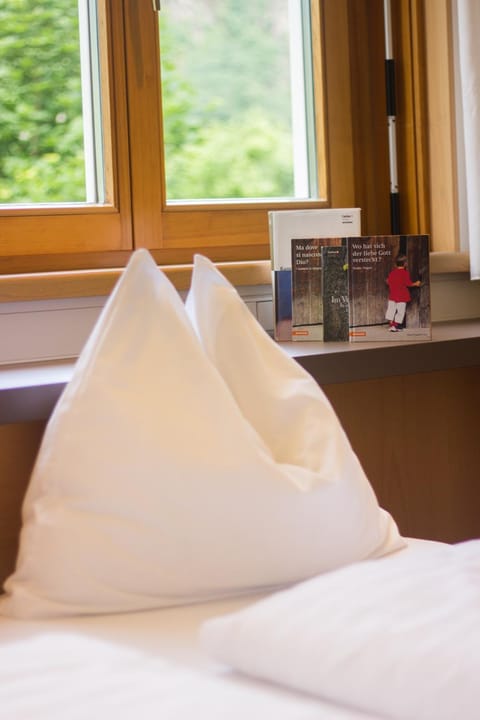 Bed, Decorative detail