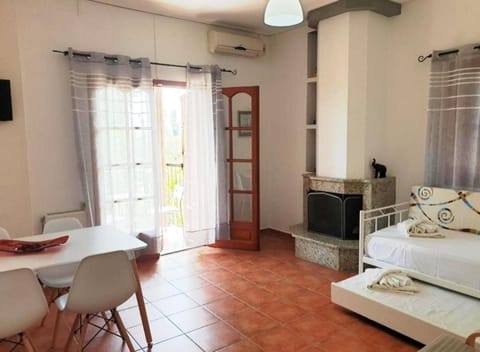 Iliahtides Apartment in Magnesia Prefecture, Greece