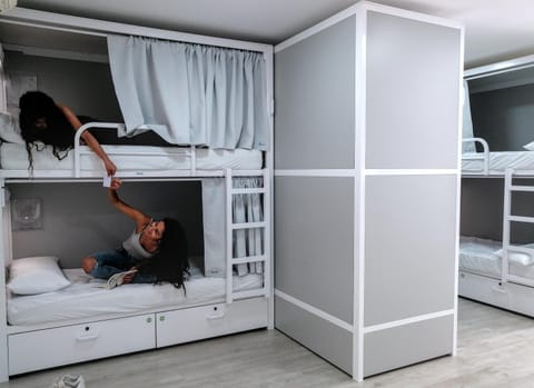 Photo of the whole room, Bedroom, bunk bed
