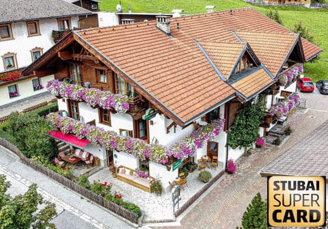 Sportpension Elisabeth Bed and Breakfast in Neustift im Stubaital